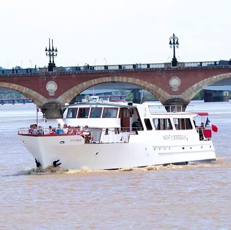 YACHT DE BORDEAUX