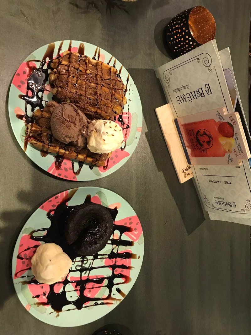 La Boheme All day Coffe Bar