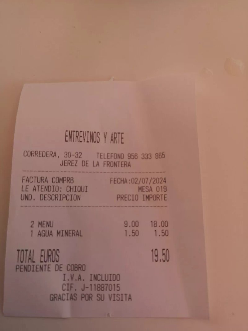 Entre Vinos y Arte