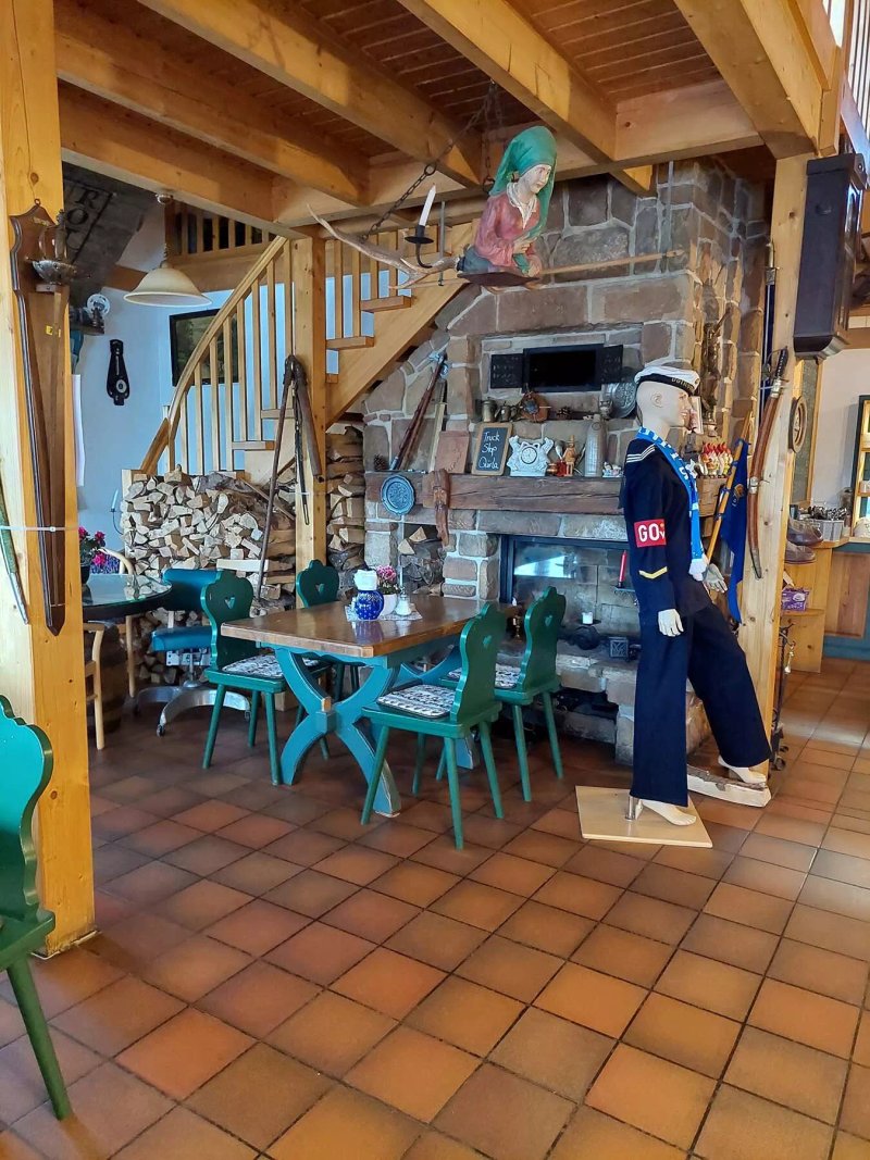 Truck Stop Quirla
