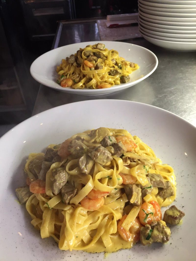 Hot La Cucina