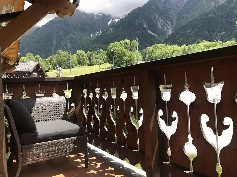 LES HOUCHES village center 35m² - 4 people comfort - Wifi - parking