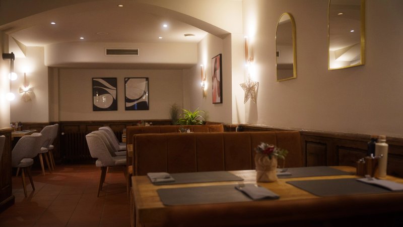 Pharos Restaurant