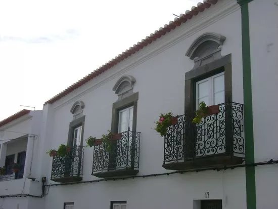 Edificio em Almodovar