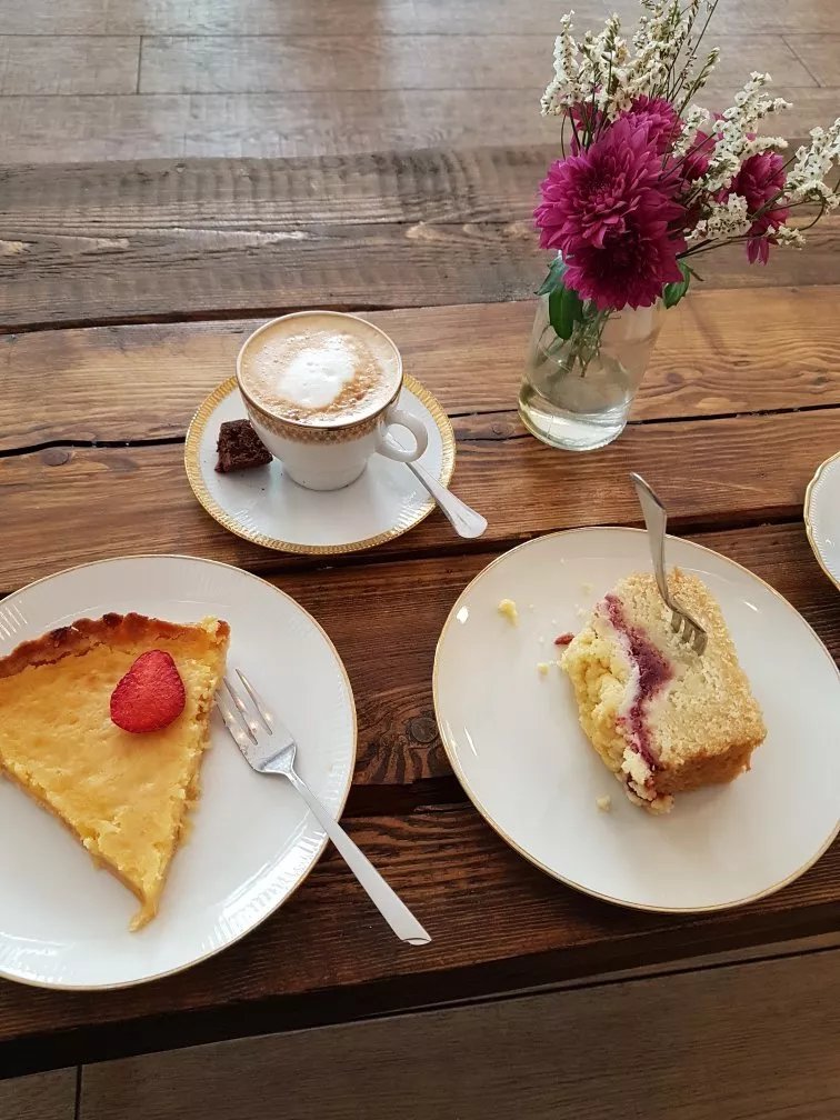 Isa - Cafe & Eis