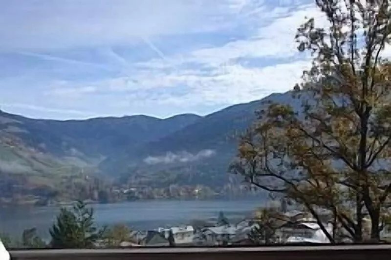 Central Zell am See apartment, Fantastic lake view