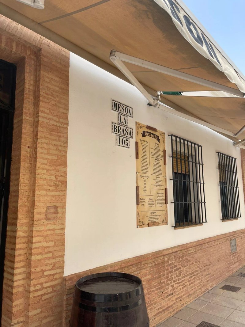 MESON LA BRASA