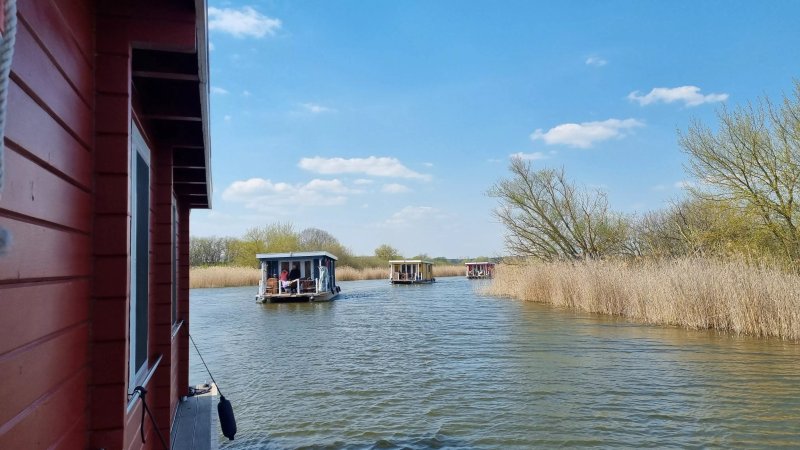 Bunbo Das Bungalowboot - Lychen