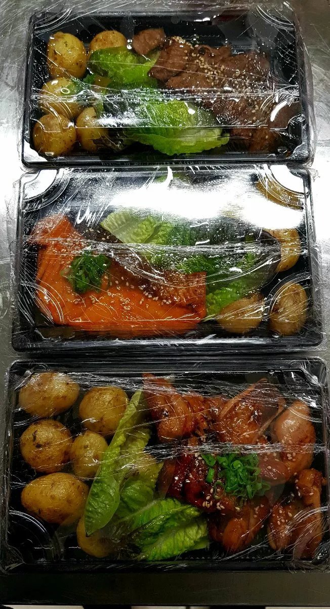 Yaki & Sushi