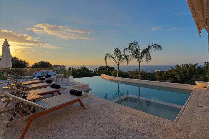 Amazing sea Views, Close to Rethymno & the Beach! Full Privacy!