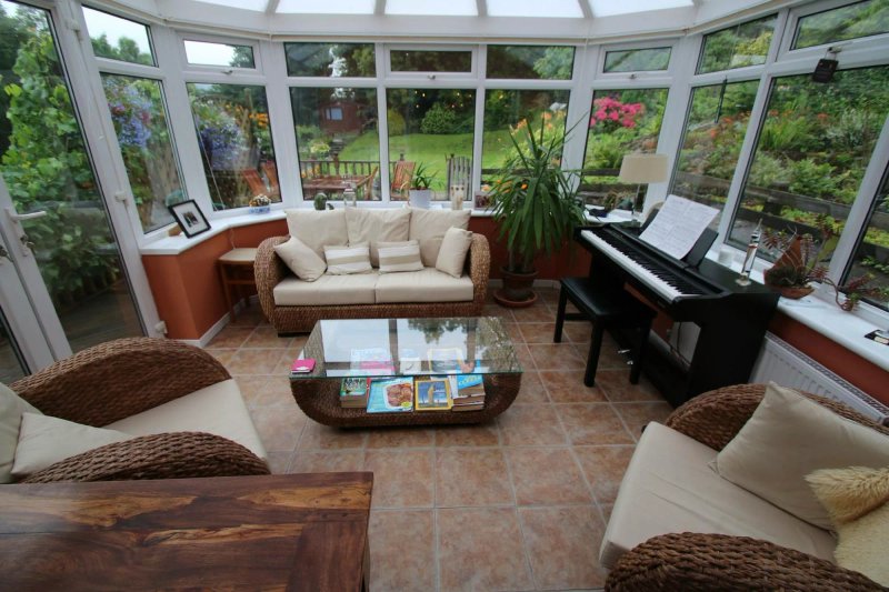 Arfryn House Bed and Breakfast