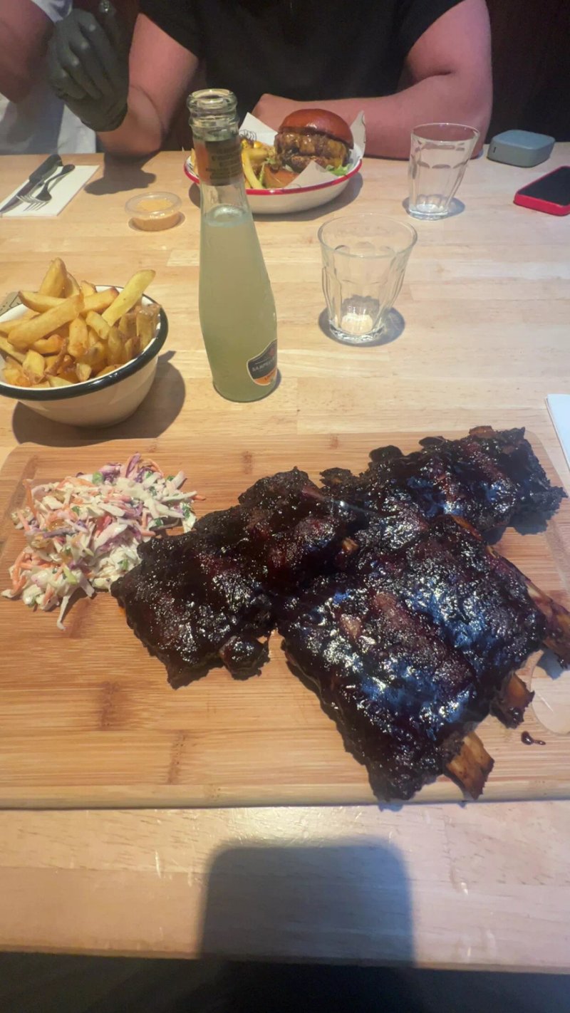 Chez Beri Burger & Ribs