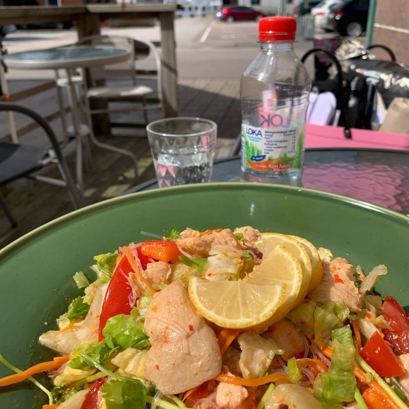 YouMe Sushi Cafe