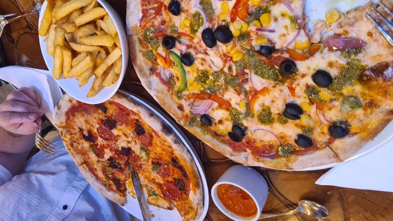 Pizza Napoli Douglas