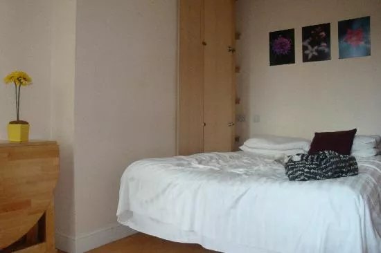 Shaftesbury House Serviced Apartments