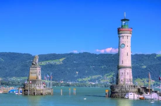 Landmarks & history