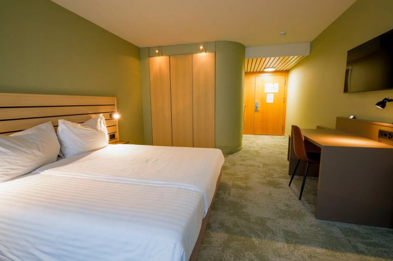 Grand Prix Hotel