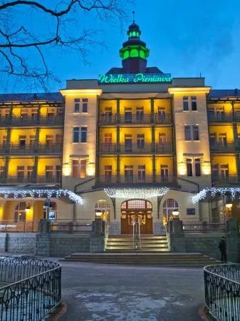 Kurhaus Wielka Pieniawa Spa