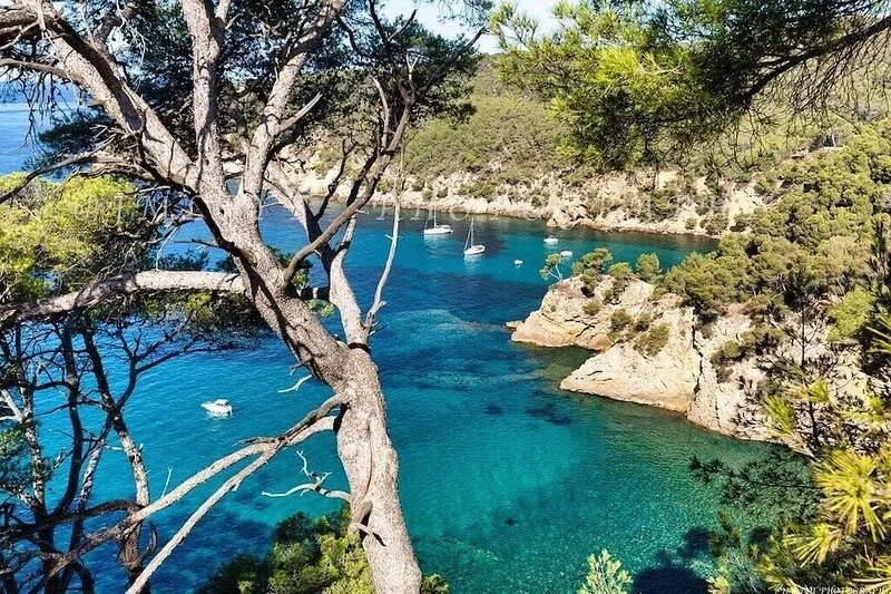 PROMO! BANDOL-HOUSE 9MN ON FOOT SEA -ALANQUE PORT D'ALON-GARDEN + WIFI-ST CYR