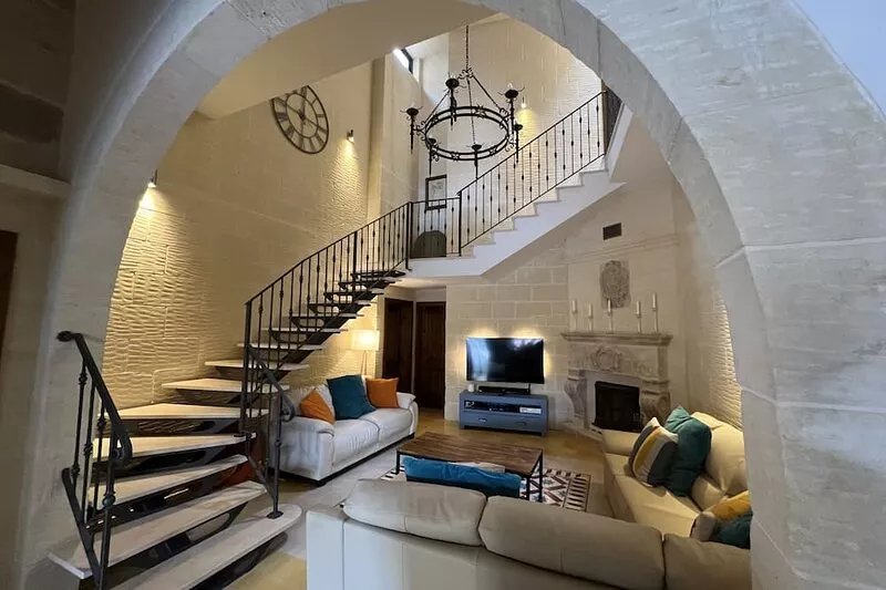 Gorgeous Luxury 5 Bedroom Family Villa Pool Air-conditioning Powerful Mesh WIFI