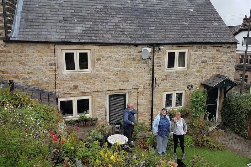 Beautiful 2 bedroomed stone cottage in the centre of Crich