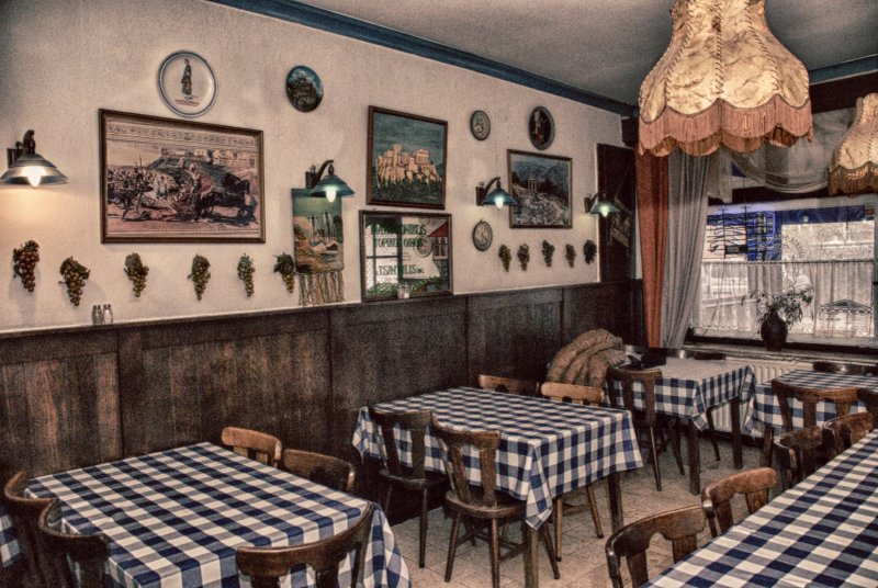 Greek Grill Restaurant Leonidas