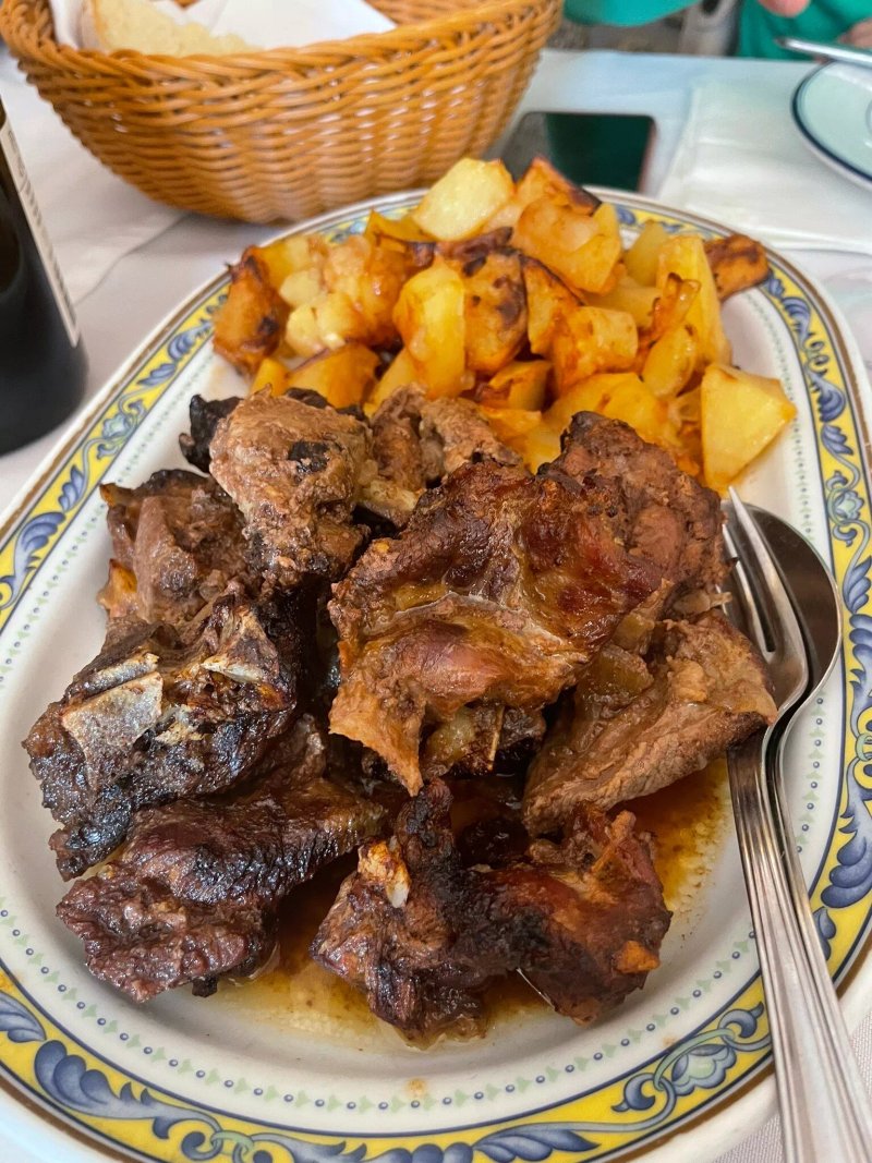 Cunha's Cafe