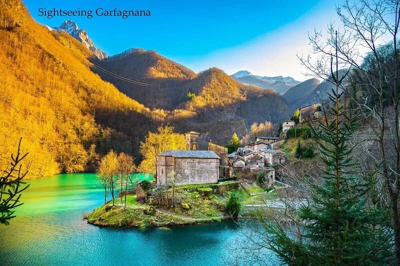 Manor with private pool and fenced garden 8 kms from Castelnuovo di Garfagnana