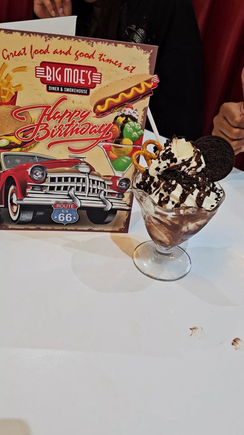 Big Moe's Diner