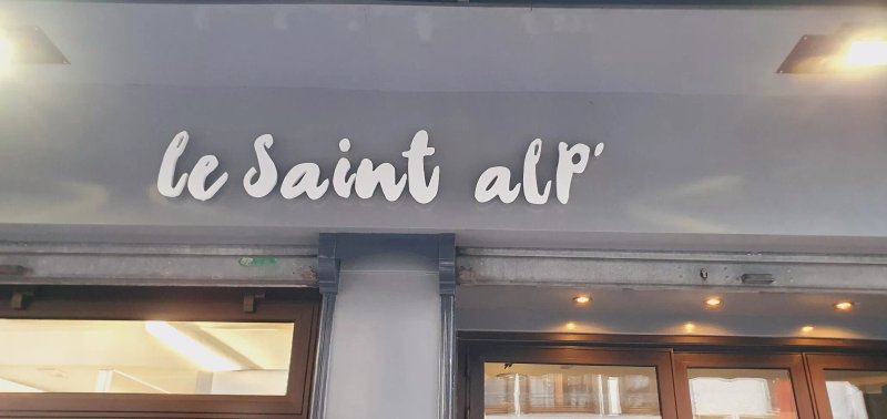Saint Alp restaurant and brasserie