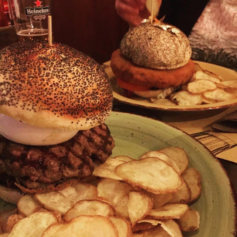 MEAT ME - Burgerie Milanesi