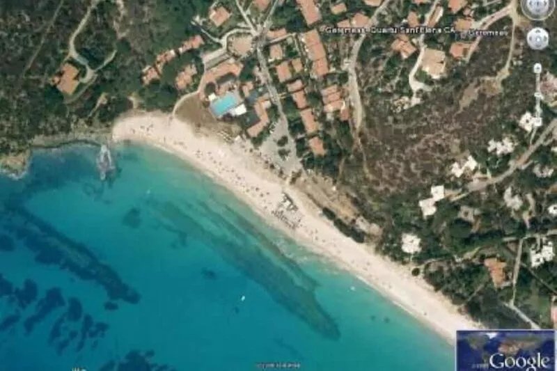 Villa overlooking the sea at 100 meters from the beach. Internet WiFi. Geremeas.