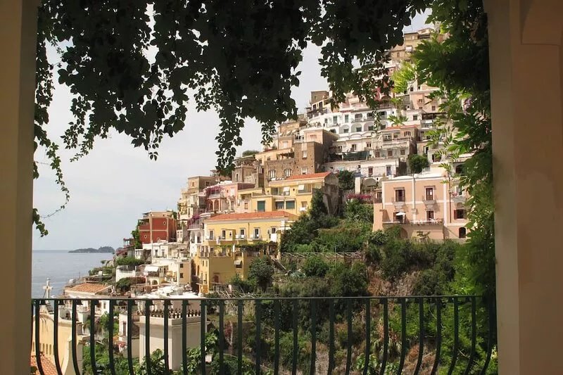 Positano: Casa Ligea--in a beautiful old villa, in the heart of Positano