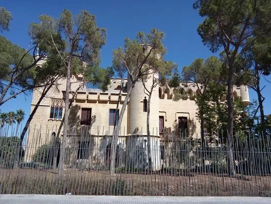 Castell Del Comte De Sicart