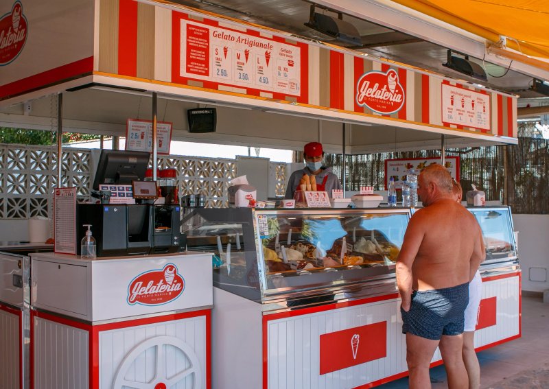 Gelateria di Porto Marina III