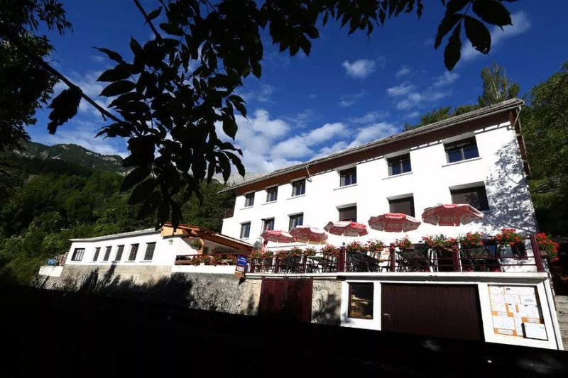 Auberge la Dormilhosa Bar, Tables & chambres d'hotes