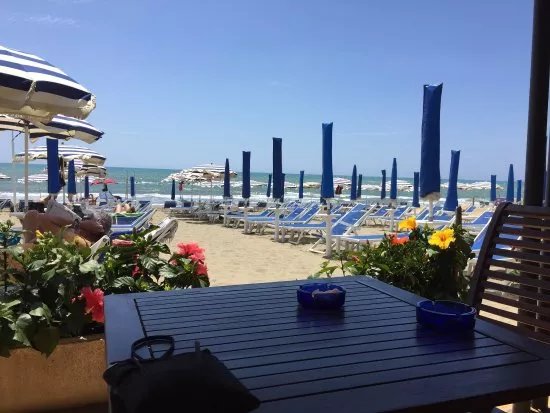 Pinetina Sud Stabilimento Balneare