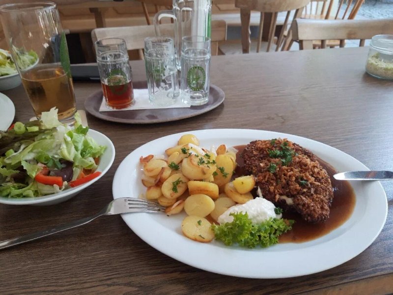 Brauerei & Gasthof Zwanzger