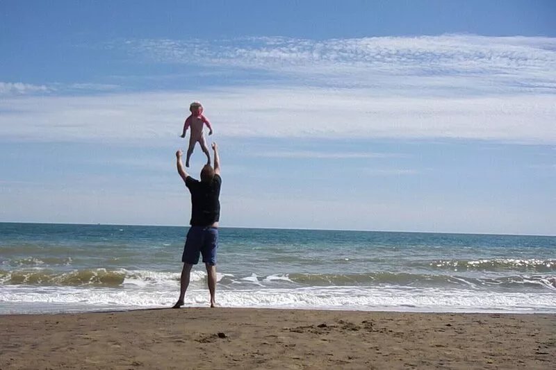 The Crows Nest chalet with Countryside Views & minutes from Sandy Beach