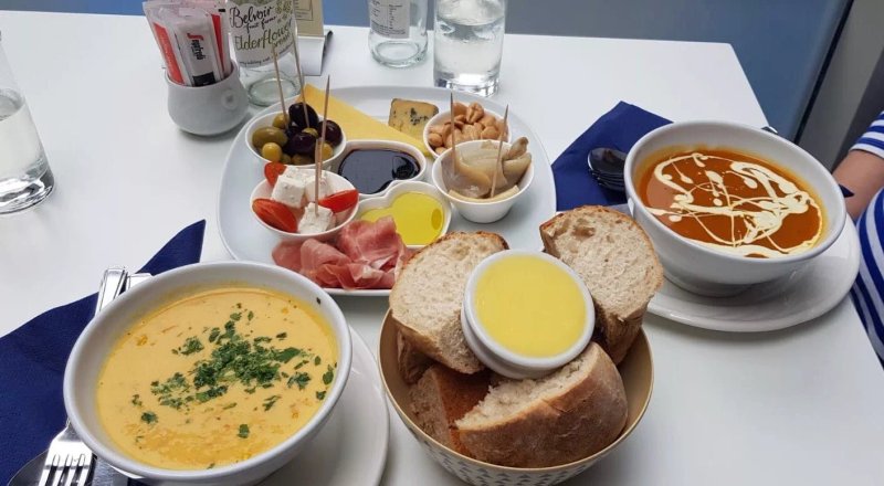 Tafarn Y Gader Tapas, Bistro & Bar