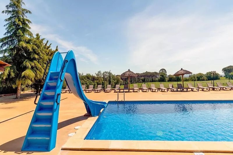 Exclusive 13 Bedrooms Villa in Spain|2 very Large Pools|Near Beaches & Barcelona