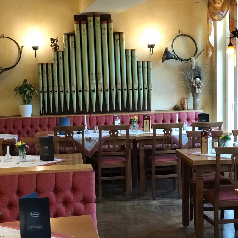B-a-c-h Restaurant