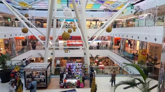La Vie Funchal Shopping Center