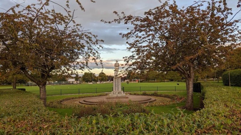 Bonnyrigg War Memorial