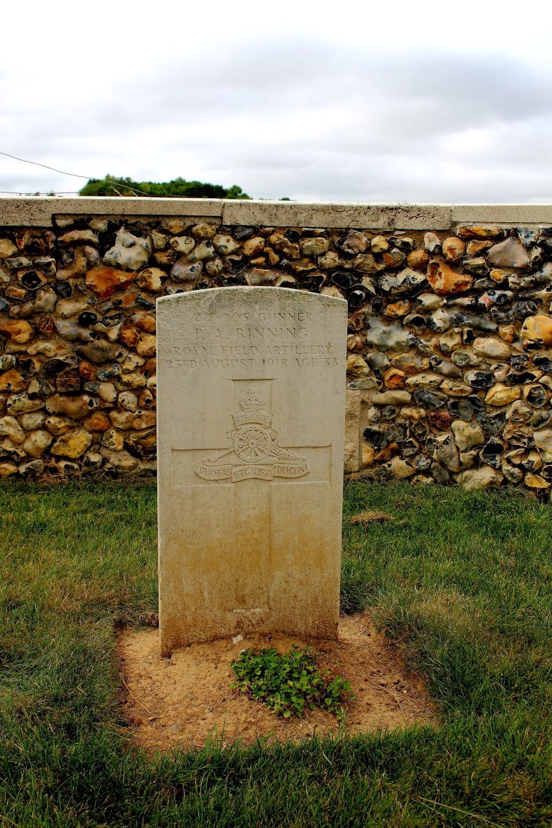 Morlancourt British Cemetery n0 2