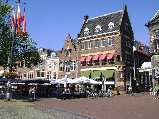 Waag (Weighing House)