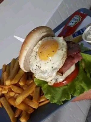 Hamburgaria Giovanni's