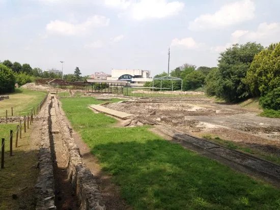 Area Archeologica di Viale Stazione