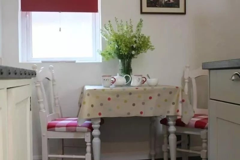 Cottage for Two in Cheadle close to Alton Towers & Stoke on Trent