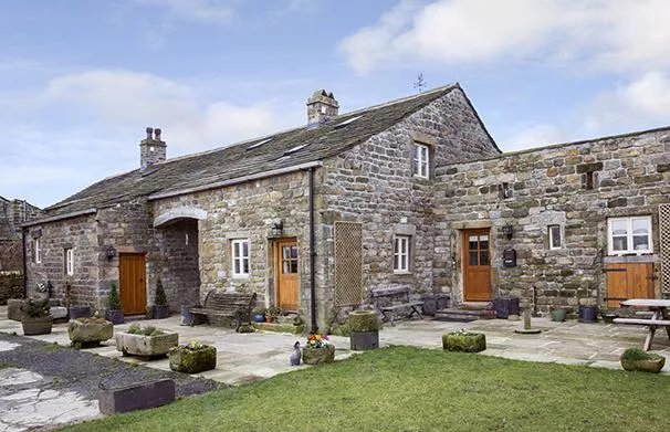Middle Slippery Ford Barn